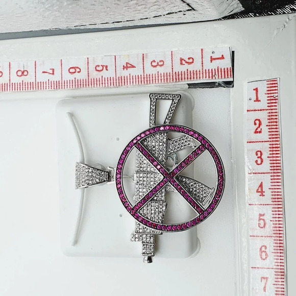 "925 Sterling Silver Plated CZ Pendant, INUS1BR273 - Picture 9 of 9